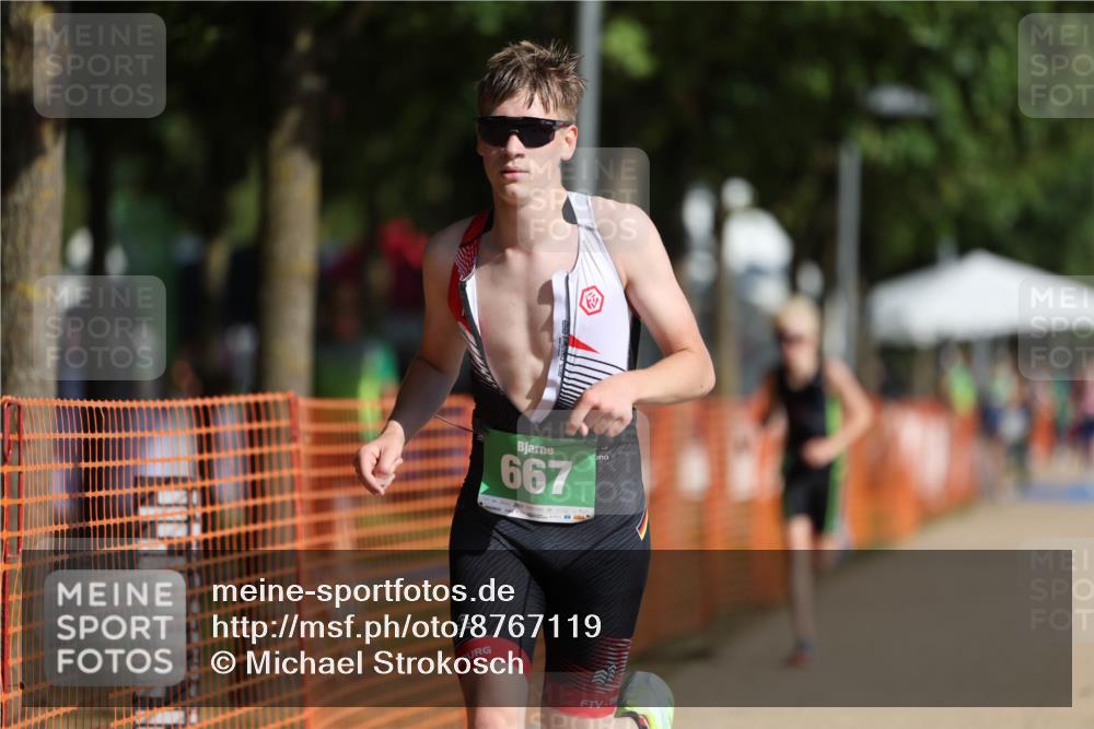 07.09.2025 - 19. Norderstedt Triathlon Michael Strokosch http://msf.ph/oto/8767119 07.09.2025 10:51:57 Laufen 112, 641, 660, 667, 1114, 1141 meine-sportfotos.de