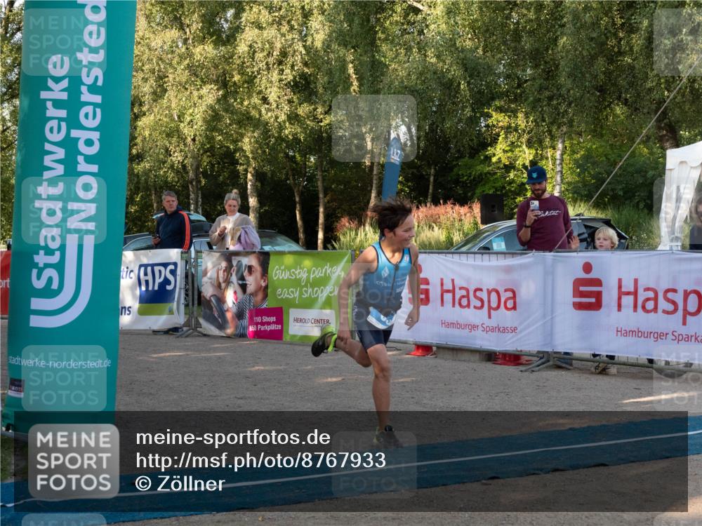 07.09.2025 - 19. Norderstedt Triathlon Zöllner http://msf.ph/oto/8767933 07.09.2025 09:12:26 Ziel 1, 53 meine-sportfotos.de