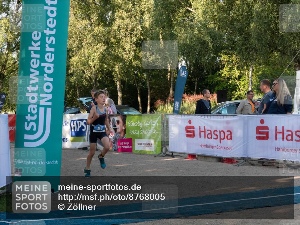 07.09.2025 - 19. Norderstedt Triathlon Zöllner http://msf.ph/oto/8768005 07.09.2025 09:13:42 Ziel 54 meine-sportfotos.de