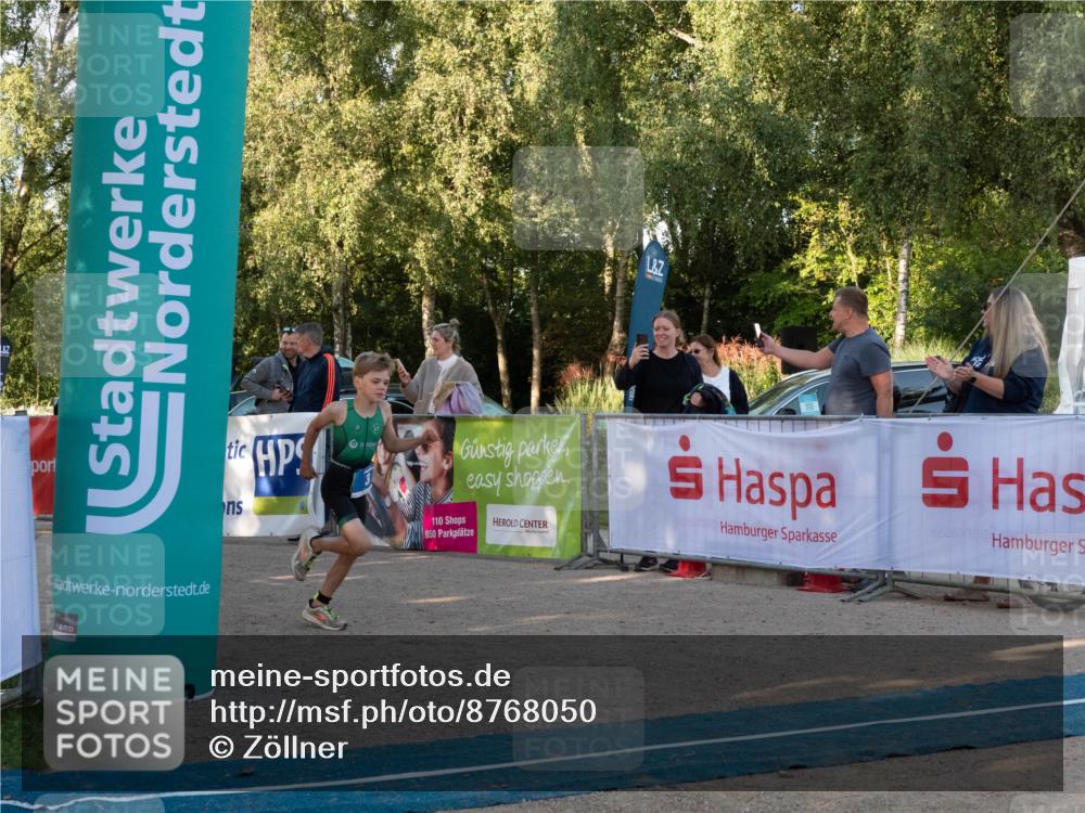 07.09.2025 - 19. Norderstedt Triathlon Zöllner http://msf.ph/oto/8768050 07.09.2025 09:14:11 Ziel 3, 14, 29, 41, 45, 49, 55 meine-sportfotos.de