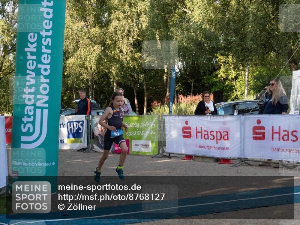 07.09.2025 - 19. Norderstedt Triathlon Zöllner http://msf.ph/oto/8768127 07.09.2025 09:14:55 Ziel 30, 51 meine-sportfotos.de