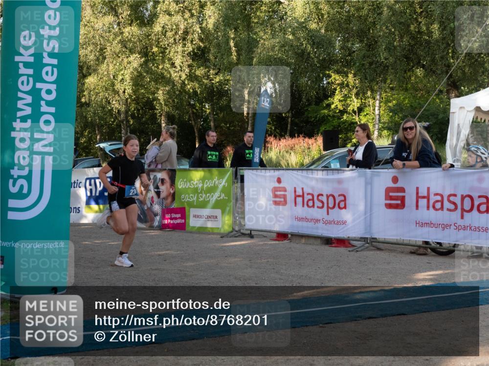 07.09.2025 - 19. Norderstedt Triathlon Zöllner http://msf.ph/oto/8768201 07.09.2025 09:16:10 Ziel 23 meine-sportfotos.de