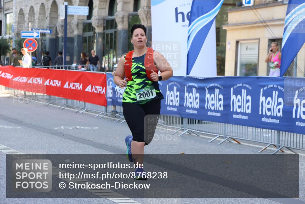 07.09.2025 - BARMER Alsterlauf Strokosch-Dieckow http://msf.ph/oto/8768238 07.09.2025 10:31:49 Ziel 1145, 2635, 3307, 3686 meine-sportfotos.de