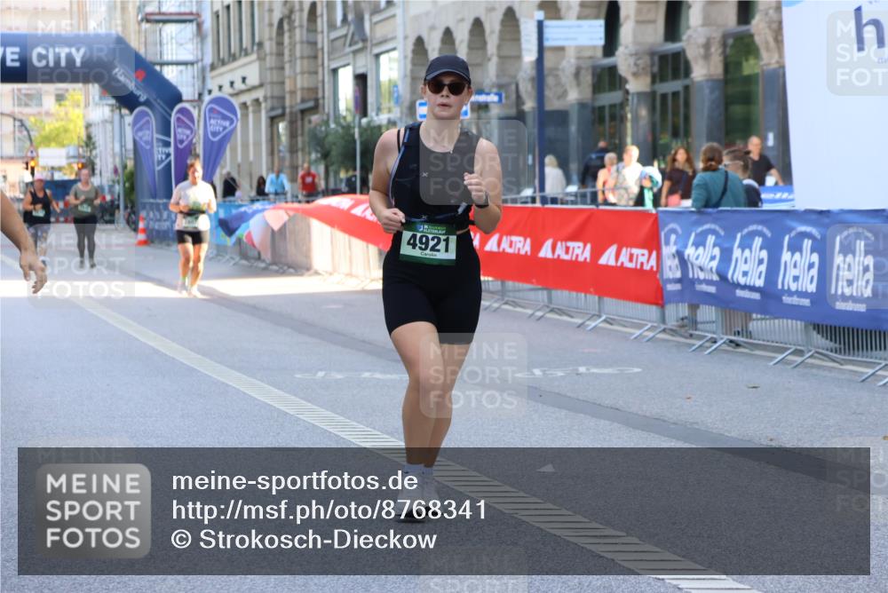 07.09.2025 - BARMER Alsterlauf Strokosch-Dieckow http://msf.ph/oto/8768341 07.09.2025 10:32:02 Ziel 3307, 4222 meine-sportfotos.de