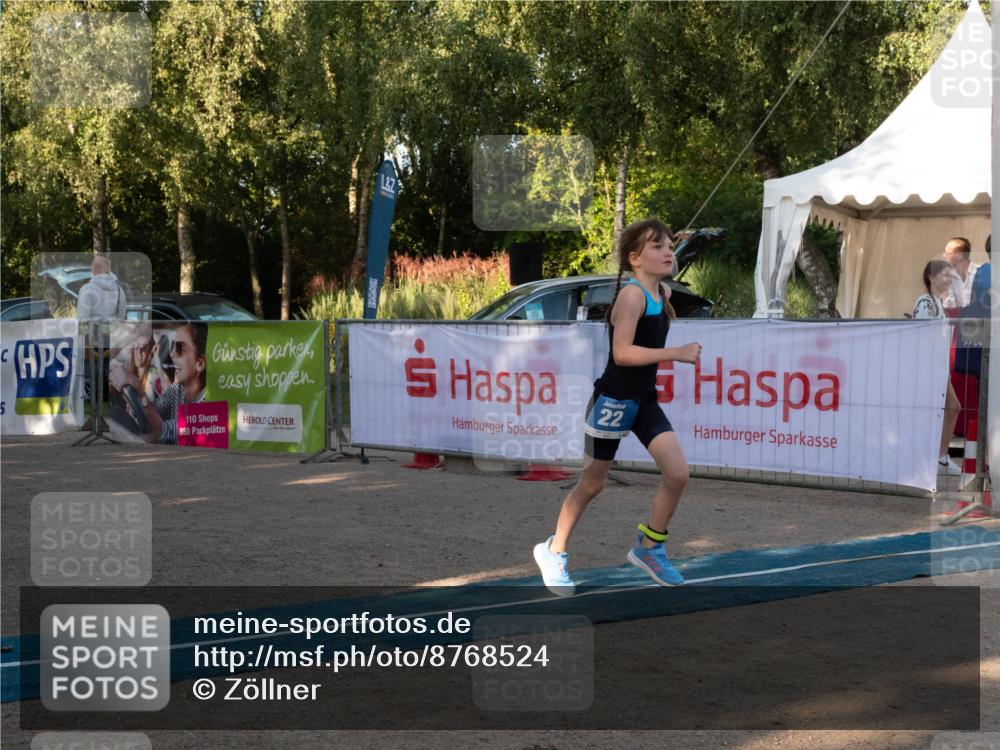 07.09.2025 - 19. Norderstedt Triathlon Zöllner http://msf.ph/oto/8768524 07.09.2025 09:19:18 Ziel 22 meine-sportfotos.de