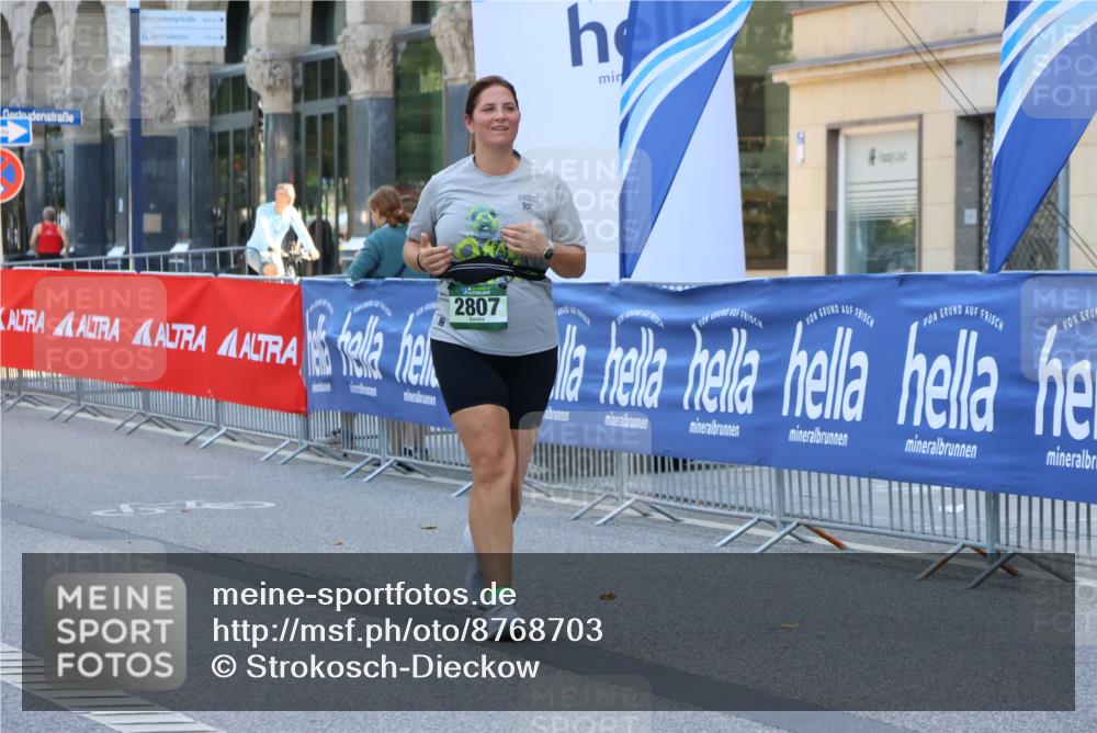 07.09.2025 - BARMER Alsterlauf Strokosch-Dieckow http://msf.ph/oto/8768703 07.09.2025 10:32:15 Ziel 4222 meine-sportfotos.de