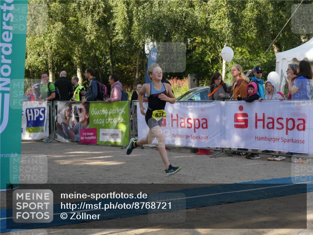 07.09.2025 - 19. Norderstedt Triathlon Zöllner http://msf.ph/oto/8768721 07.09.2025 09:46:54 Ziel 556, 570, 633 meine-sportfotos.de