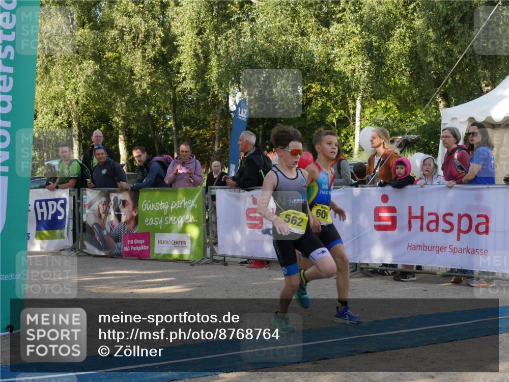 07.09.2025 - 19. Norderstedt Triathlon Zöllner http://msf.ph/oto/8768764 07.09.2025 09:47:15 Ziel 562, 609 meine-sportfotos.de