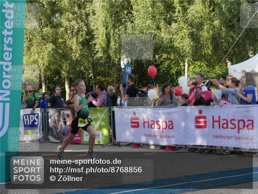 07.09.2025 - 19. Norderstedt Triathlon Zöllner http://msf.ph/oto/8768856 07.09.2025 09:48:20 Ziel 559, 576, 614 meine-sportfotos.de