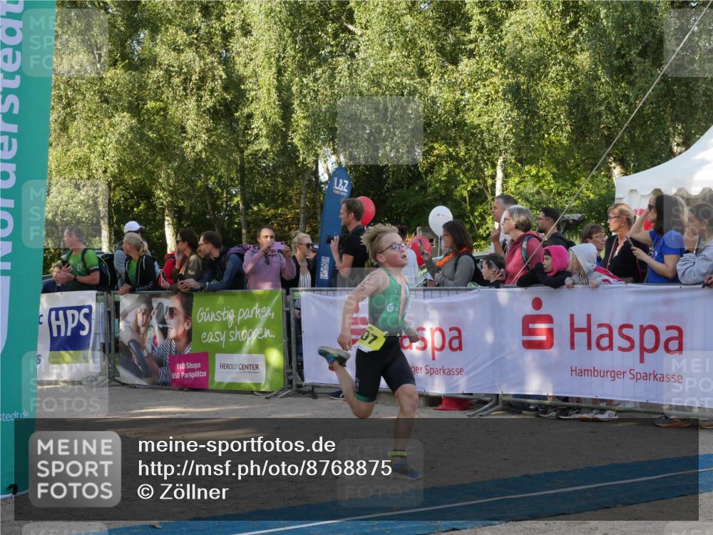 07.09.2025 - 19. Norderstedt Triathlon Zöllner http://msf.ph/oto/8768875 07.09.2025 09:48:26 Ziel 559, 576, 607, 623 meine-sportfotos.de