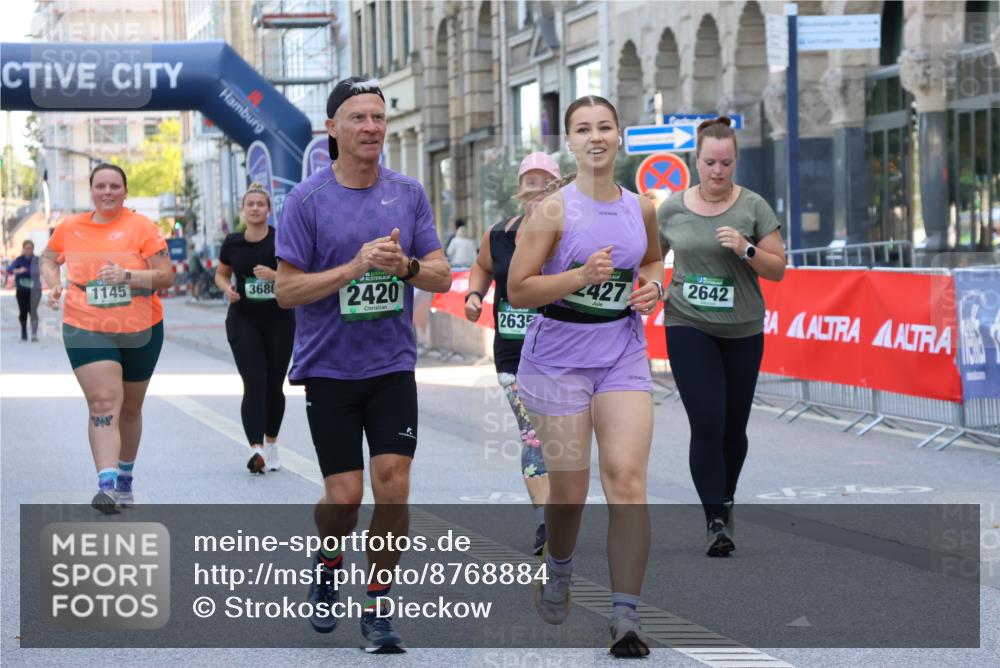 07.09.2025 - BARMER Alsterlauf Strokosch-Dieckow http://msf.ph/oto/8768884 07.09.2025 10:32:23 Ziel 3105 meine-sportfotos.de