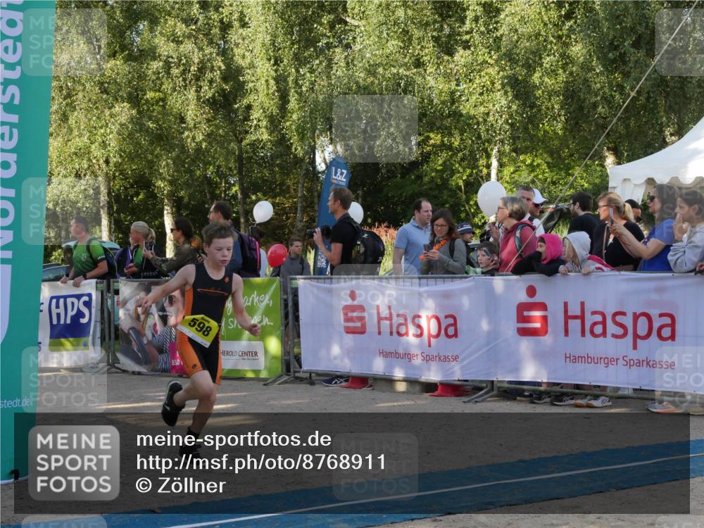 07.09.2025 - 19. Norderstedt Triathlon Zöllner http://msf.ph/oto/8768911 07.09.2025 09:48:33 Ziel 598, 603, 607, 623 meine-sportfotos.de