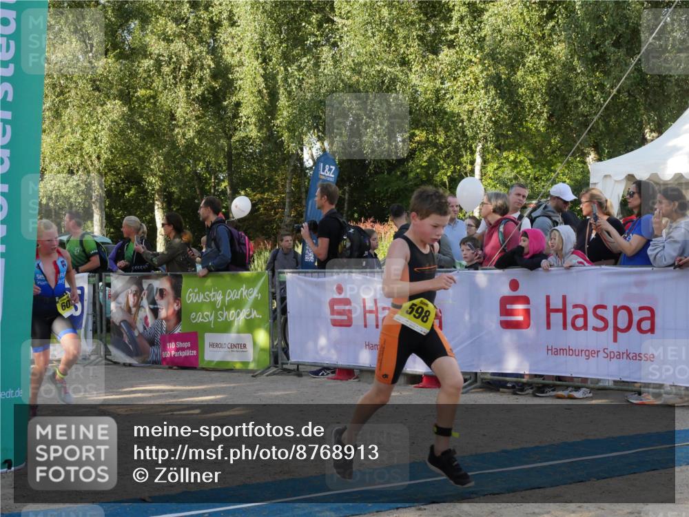 07.09.2025 - 19. Norderstedt Triathlon Zöllner http://msf.ph/oto/8768913 07.09.2025 09:48:34 Ziel 598, 603, 623 meine-sportfotos.de