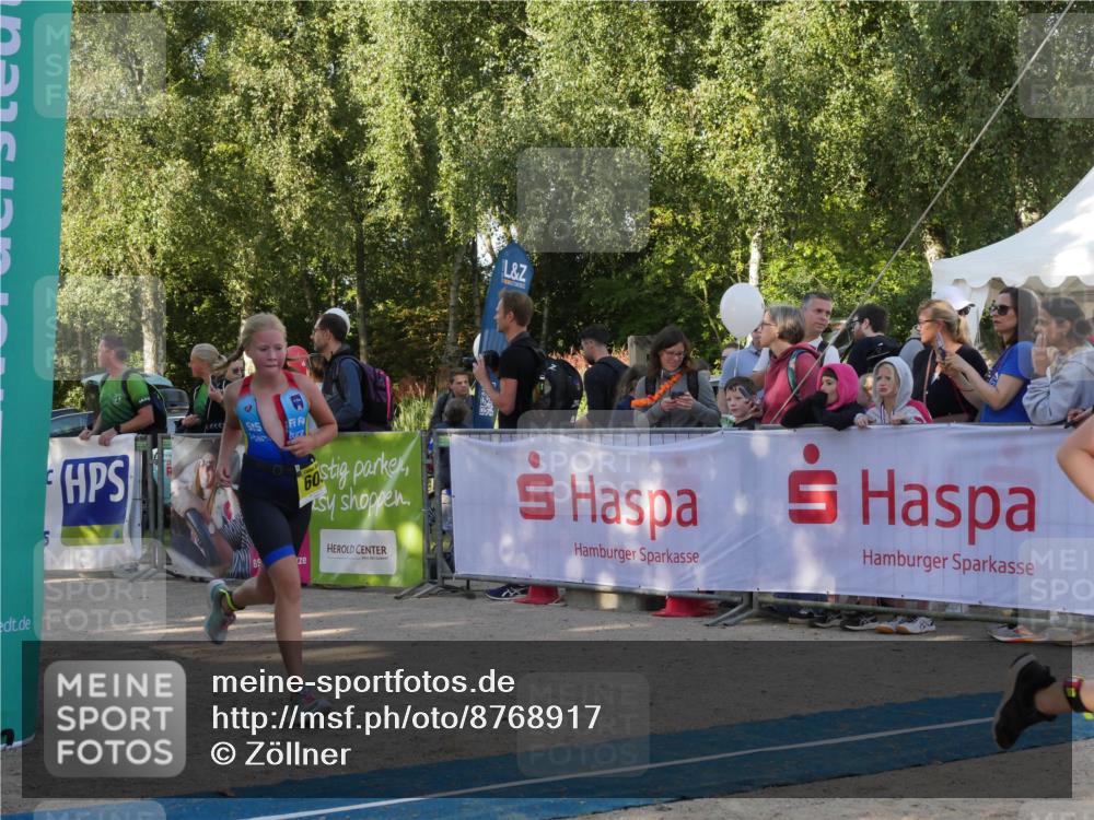 07.09.2025 - 19. Norderstedt Triathlon Zöllner http://msf.ph/oto/8768917 07.09.2025 09:48:34 Ziel 598, 603, 623 meine-sportfotos.de