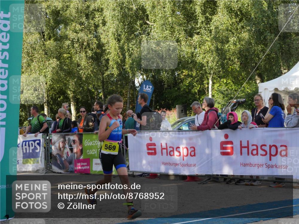 07.09.2025 - 19. Norderstedt Triathlon Zöllner http://msf.ph/oto/8768952 07.09.2025 09:48:49 Ziel 569 meine-sportfotos.de