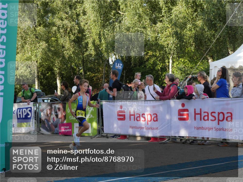 07.09.2025 - 19. Norderstedt Triathlon Zöllner http://msf.ph/oto/8768970 07.09.2025 09:48:56 Ziel 569, 592, 629 meine-sportfotos.de