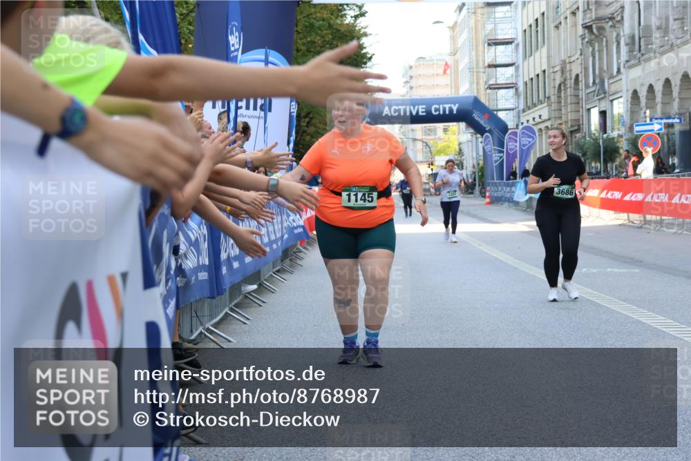 07.09.2025 - BARMER Alsterlauf Strokosch-Dieckow http://msf.ph/oto/8768987 07.09.2025 10:32:28 Ziel 3105 meine-sportfotos.de