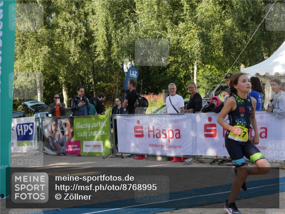 07.09.2025 - 19. Norderstedt Triathlon Zöllner http://msf.ph/oto/8768995 07.09.2025 09:49:17 Ziel 617 meine-sportfotos.de