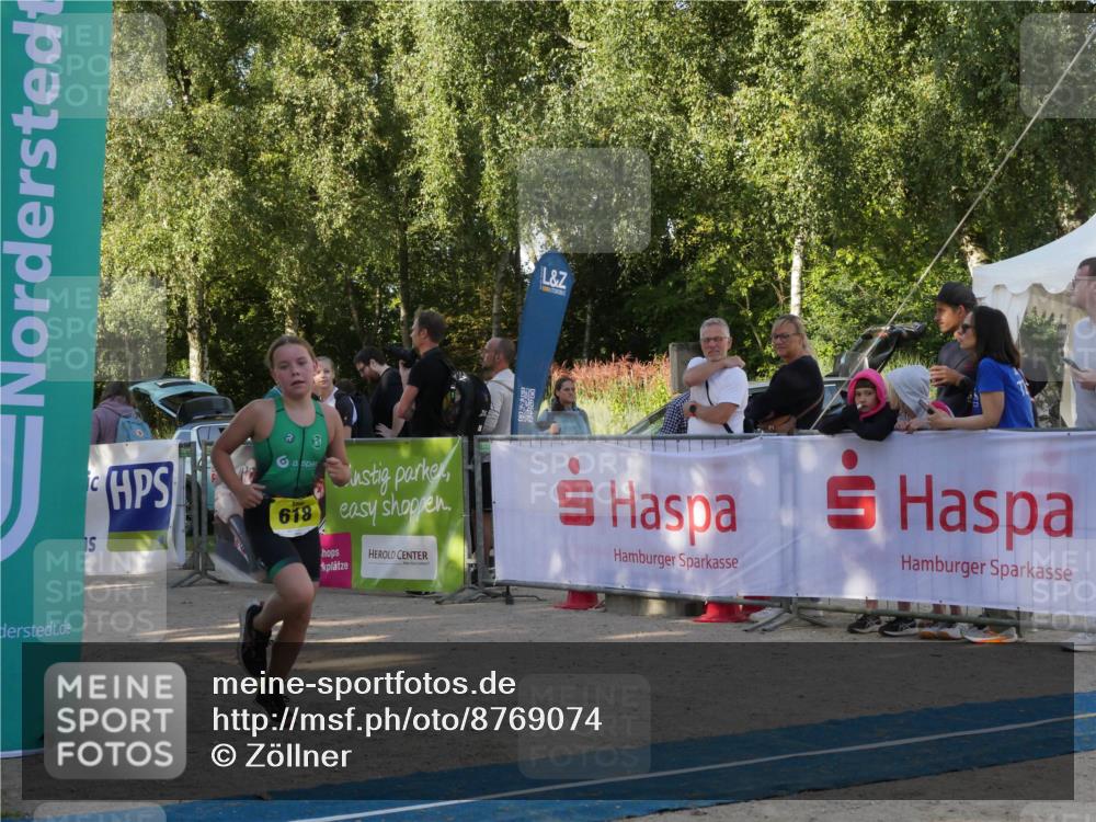 07.09.2025 - 19. Norderstedt Triathlon Zöllner http://msf.ph/oto/8769074 07.09.2025 09:49:55 Ziel 577, 618 meine-sportfotos.de