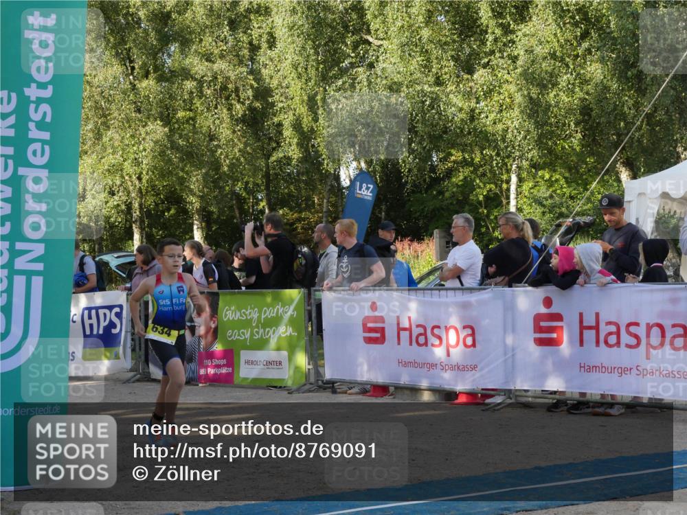 07.09.2025 - 19. Norderstedt Triathlon Zöllner http://msf.ph/oto/8769091 07.09.2025 09:50:12 Ziel 597, 634 meine-sportfotos.de