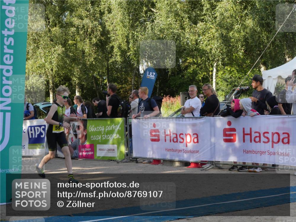 07.09.2025 - 19. Norderstedt Triathlon Zöllner http://msf.ph/oto/8769107 07.09.2025 09:50:15 Ziel 597, 619, 634 meine-sportfotos.de