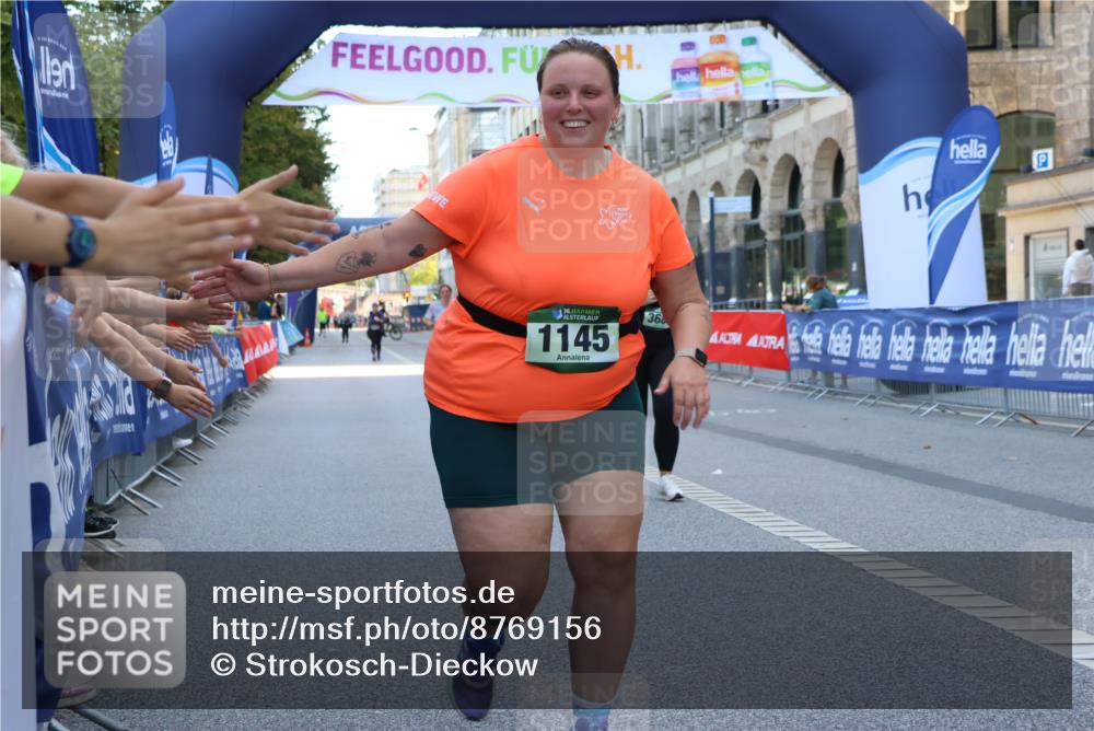 07.09.2025 - BARMER Alsterlauf Strokosch-Dieckow http://msf.ph/oto/8769156 07.09.2025 10:32:31 Ziel 3105, 4939 meine-sportfotos.de