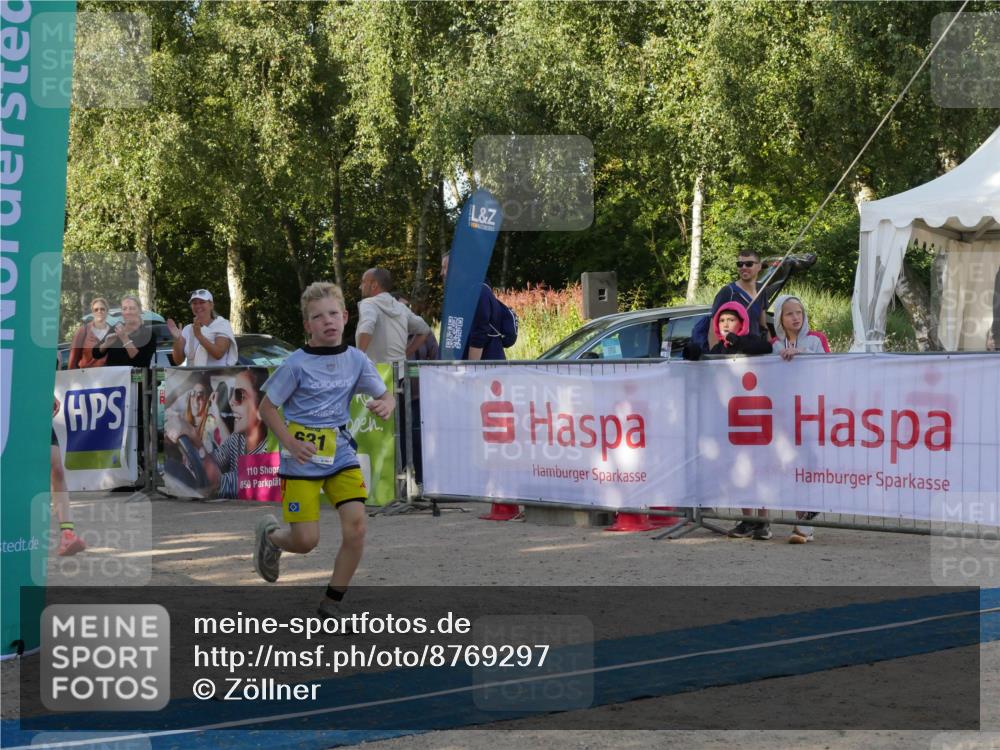 07.09.2025 - 19. Norderstedt Triathlon Zöllner http://msf.ph/oto/8769297 07.09.2025 09:52:29 Ziel 579, 580, 631, 632 meine-sportfotos.de