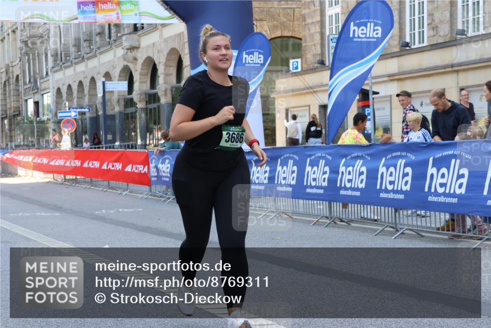 07.09.2025 - BARMER Alsterlauf Strokosch-Dieckow http://msf.ph/oto/8769311 07.09.2025 10:32:33 Ziel 3105, 4939 meine-sportfotos.de
