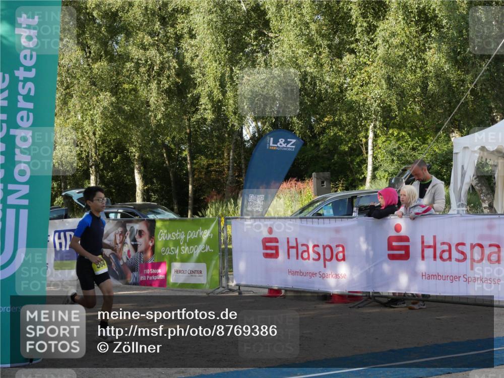 07.09.2025 - 19. Norderstedt Triathlon Zöllner http://msf.ph/oto/8769386 07.09.2025 09:54:48 Ziel 564 meine-sportfotos.de
