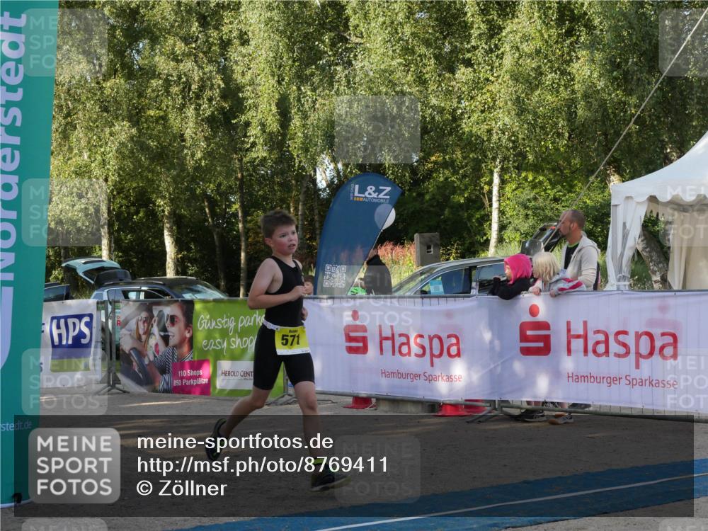 07.09.2025 - 19. Norderstedt Triathlon Zöllner http://msf.ph/oto/8769411 07.09.2025 09:55:00 Ziel 571 meine-sportfotos.de