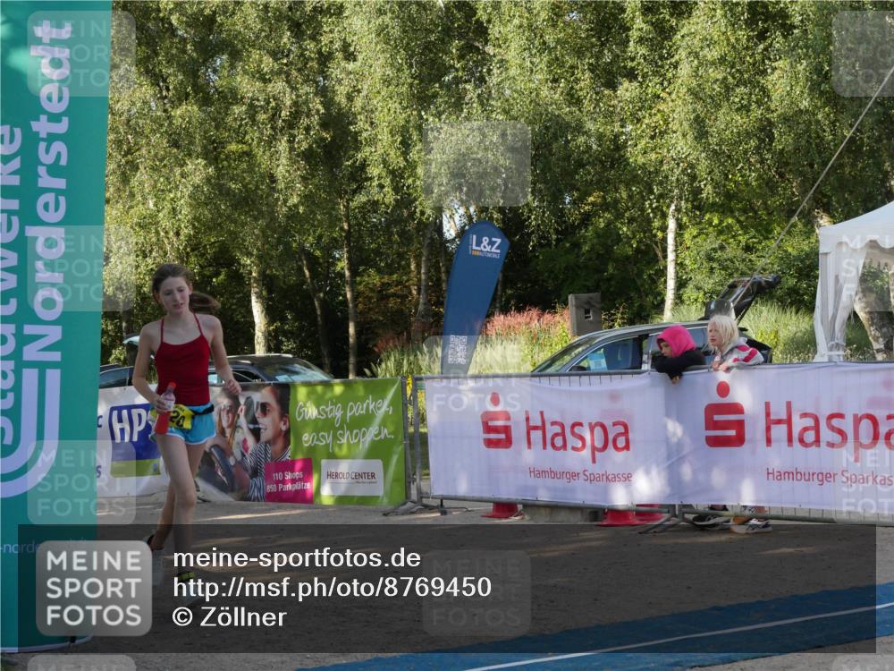 07.09.2025 - 19. Norderstedt Triathlon Zöllner http://msf.ph/oto/8769450 07.09.2025 09:57:10 Ziel 620 meine-sportfotos.de
