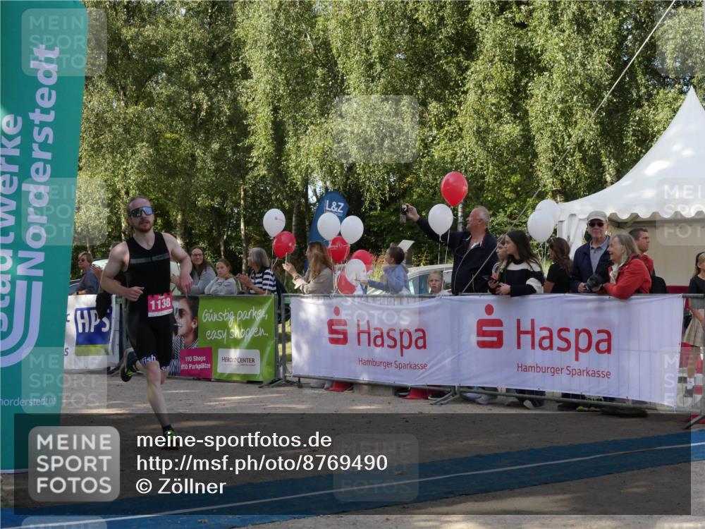 07.09.2025 - 19. Norderstedt Triathlon Zöllner http://msf.ph/oto/8769490 07.09.2025 10:38:48 Ziel 1138 meine-sportfotos.de