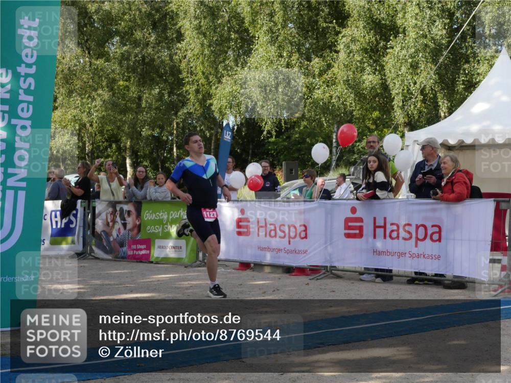 07.09.2025 - 19. Norderstedt Triathlon Zöllner http://msf.ph/oto/8769544 07.09.2025 10:40:34 Ziel 1127 meine-sportfotos.de