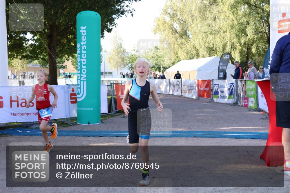 07.09.2025 - 19. Norderstedt Triathlon Zöllner http://msf.ph/oto/8769545 07.09.2025 09:12:33 Ziel 46, 50 meine-sportfotos.de