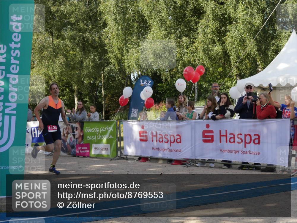 07.09.2025 - 19. Norderstedt Triathlon Zöllner http://msf.ph/oto/8769553 07.09.2025 10:42:04 Ziel 1132 meine-sportfotos.de