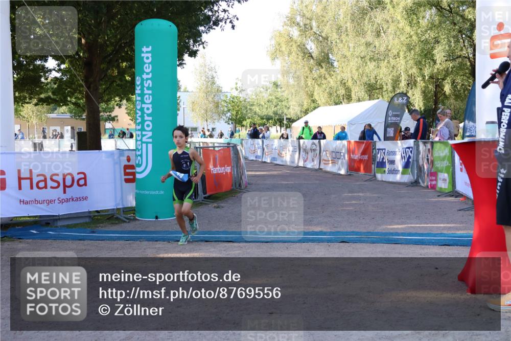 07.09.2025 - 19. Norderstedt Triathlon Zöllner http://msf.ph/oto/8769556 07.09.2025 09:12:50 Ziel 44 meine-sportfotos.de