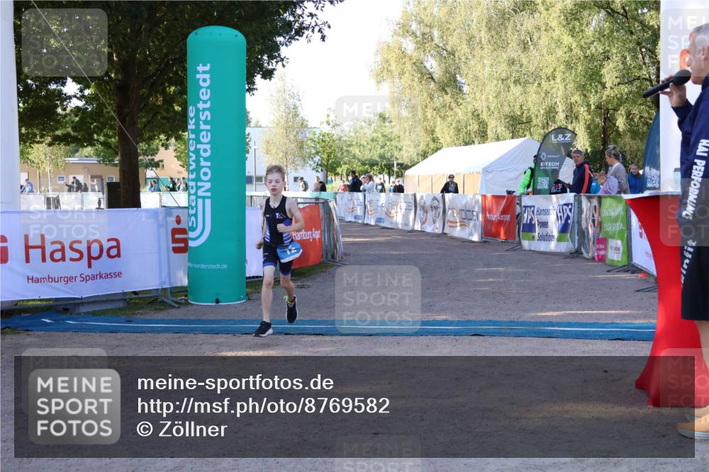 07.09.2025 - 19. Norderstedt Triathlon Zöllner http://msf.ph/oto/8769582 07.09.2025 09:12:58 Ziel 12 meine-sportfotos.de