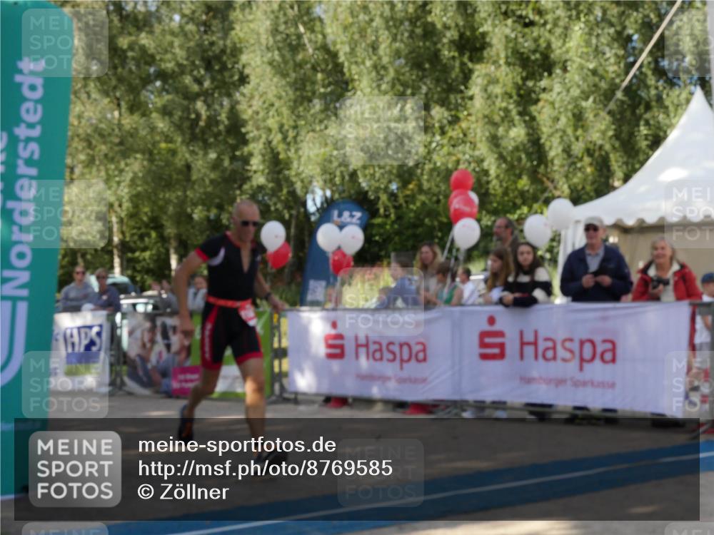 07.09.2025 - 19. Norderstedt Triathlon Zöllner http://msf.ph/oto/8769585 07.09.2025 10:42:14 Ziel 1148 meine-sportfotos.de
