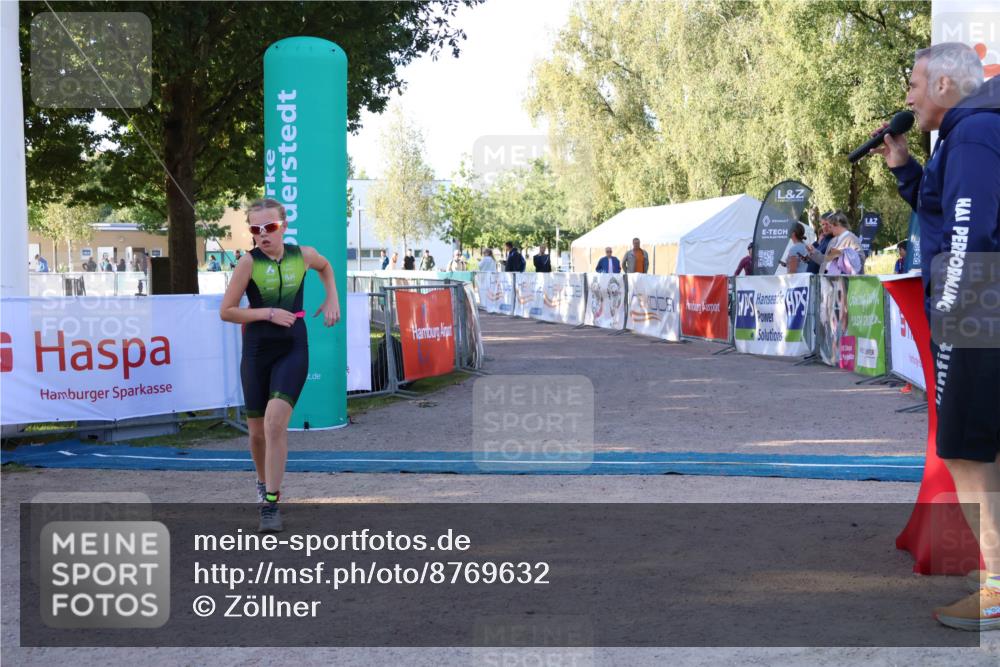 07.09.2025 - 19. Norderstedt Triathlon Zöllner http://msf.ph/oto/8769632 07.09.2025 09:13:23 Ziel 4 meine-sportfotos.de