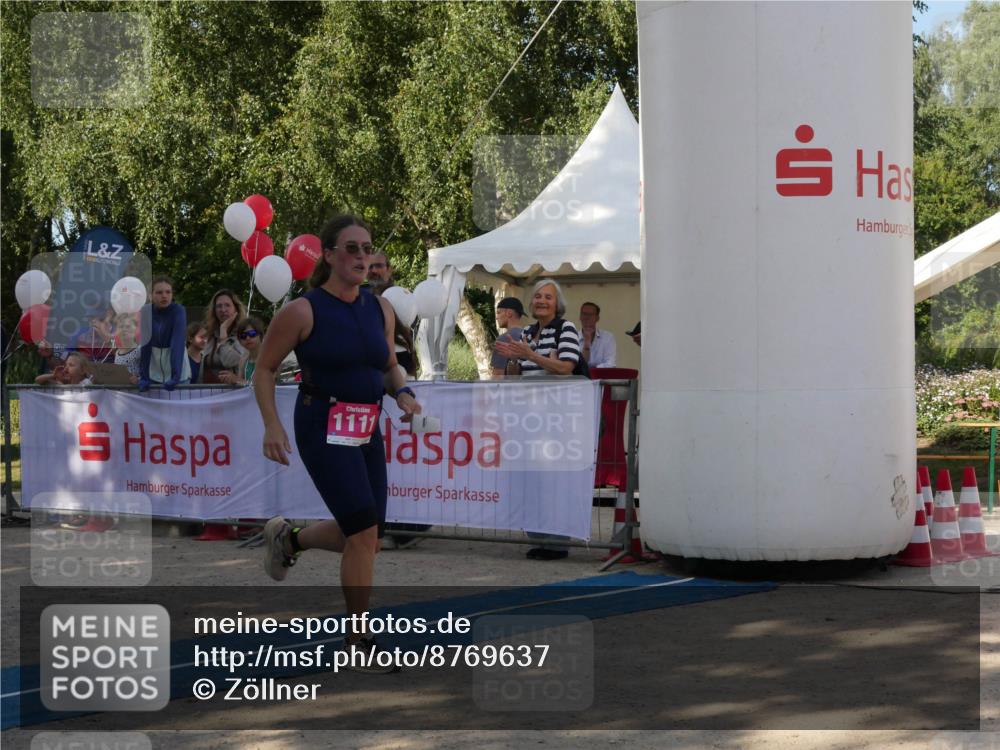07.09.2025 - 19. Norderstedt Triathlon Zöllner http://msf.ph/oto/8769637 07.09.2025 10:45:39 Ziel 1111 meine-sportfotos.de