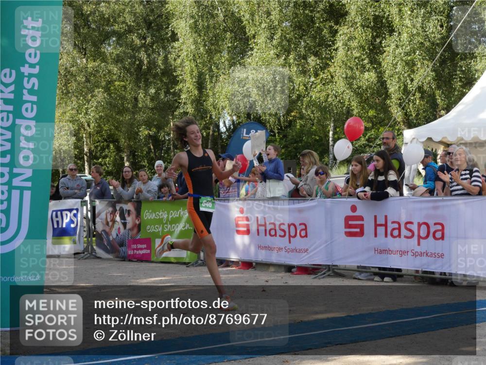 07.09.2025 - 19. Norderstedt Triathlon Zöllner http://msf.ph/oto/8769677 07.09.2025 10:47:09 Ziel 646, 1119 meine-sportfotos.de