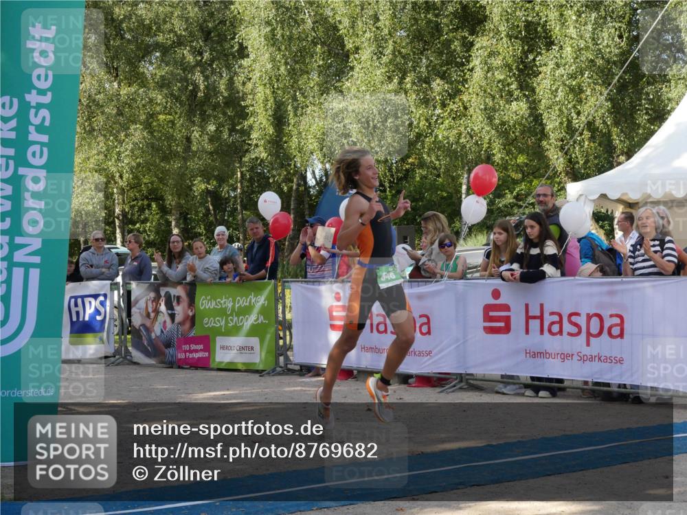 07.09.2025 - 19. Norderstedt Triathlon Zöllner http://msf.ph/oto/8769682 07.09.2025 10:47:10 Ziel 646, 1119 meine-sportfotos.de
