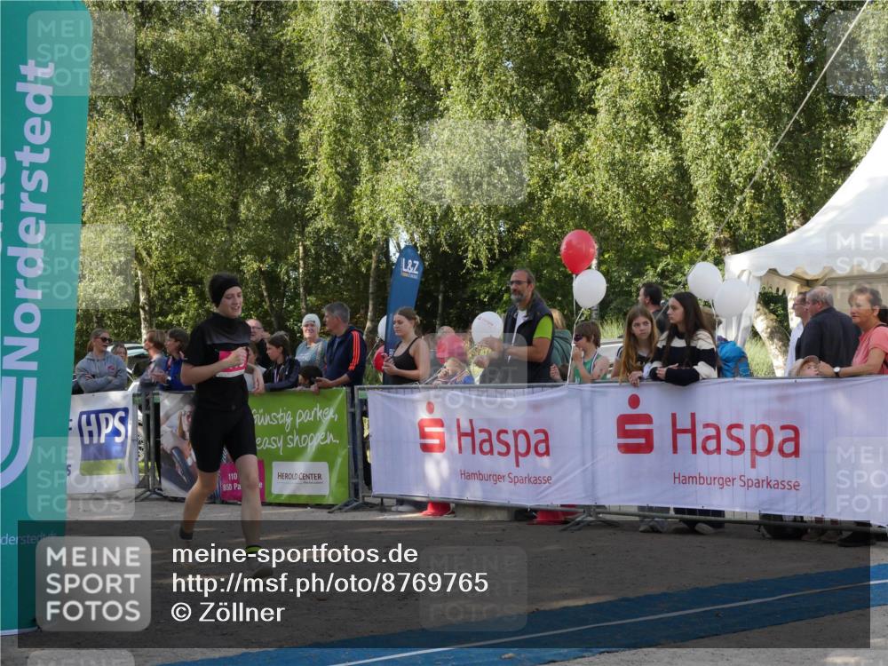 07.09.2025 - 19. Norderstedt Triathlon Zöllner http://msf.ph/oto/8769765 07.09.2025 10:48:37 Ziel 1115 meine-sportfotos.de