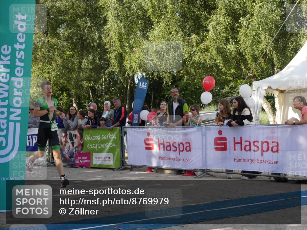 07.09.2025 - 19. Norderstedt Triathlon Zöllner http://msf.ph/oto/8769979 07.09.2025 10:51:33 Ziel 663 meine-sportfotos.de