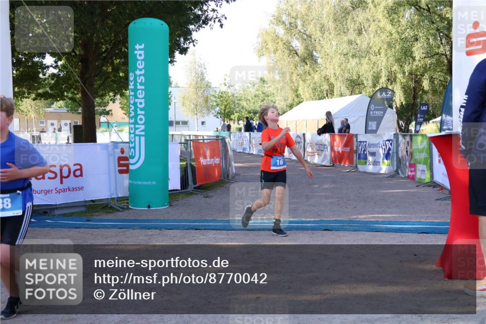 07.09.2025 - 19. Norderstedt Triathlon Zöllner http://msf.ph/oto/8770042 07.09.2025 09:16:33 Ziel 16, 38 meine-sportfotos.de