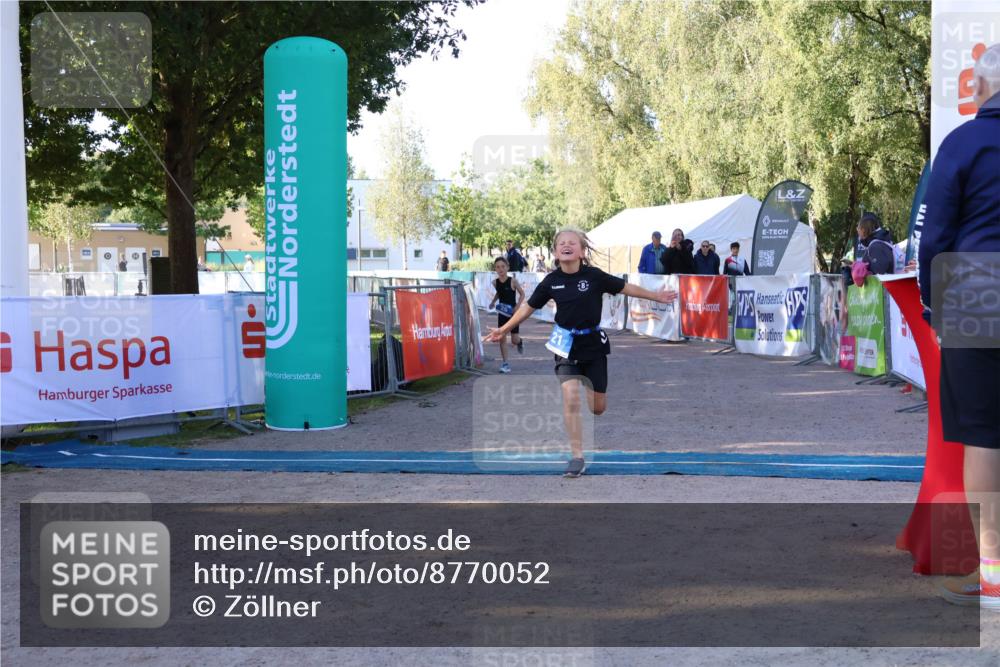 07.09.2025 - 19. Norderstedt Triathlon Zöllner http://msf.ph/oto/8770052 07.09.2025 09:16:45 Ziel 21, 26 meine-sportfotos.de