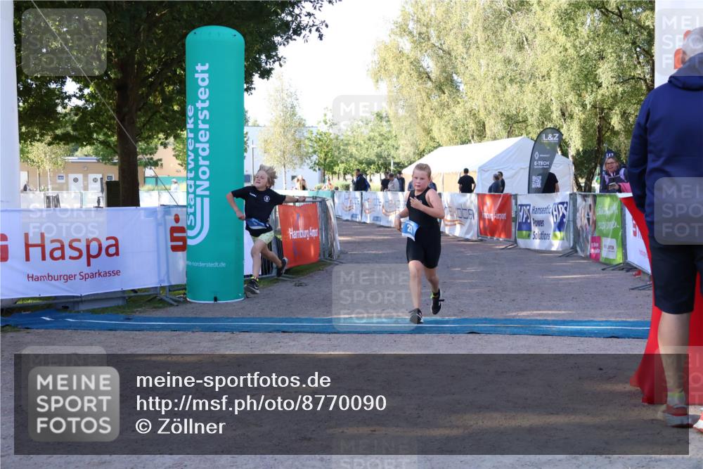 07.09.2025 - 19. Norderstedt Triathlon Zöllner http://msf.ph/oto/8770090 07.09.2025 09:17:03 Ziel 6, 28 meine-sportfotos.de