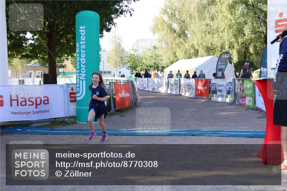 07.09.2025 - 19. Norderstedt Triathlon Zöllner http://msf.ph/oto/8770308 07.09.2025 09:18:57 Ziel 20 meine-sportfotos.de