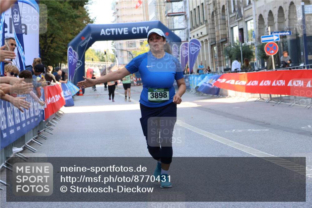 07.09.2025 - BARMER Alsterlauf Strokosch-Dieckow http://msf.ph/oto/8770431 07.09.2025 10:33:31 Ziel 2738, 5124 meine-sportfotos.de