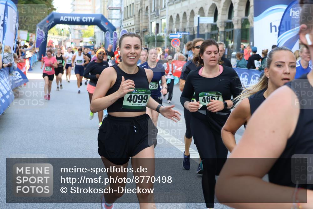 07.09.2025 - BARMER Alsterlauf Strokosch-Dieckow http://msf.ph/oto/8770498 07.09.2025 10:10:24 Ziel 2091, 2116, 2438, 2460, 2558, 2966, 3043, 3044, 3088, 3205, 3600, 3606, 3647, 4137, 4239, 4261, 4313, 4380, 4615, 4796, 4912, 4913, 5010, 5419, 5581, 5624, 5988, 6052, 8078, 8079 meine-sportfotos.de